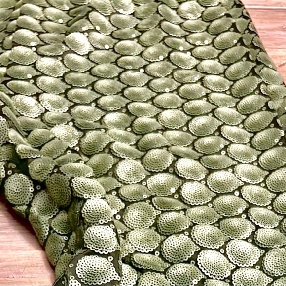 Free People,METAL Sequined Wide-Leg Pants,OOS On-Line,Excellent Condition,Size 6 - Picture 13 of 17